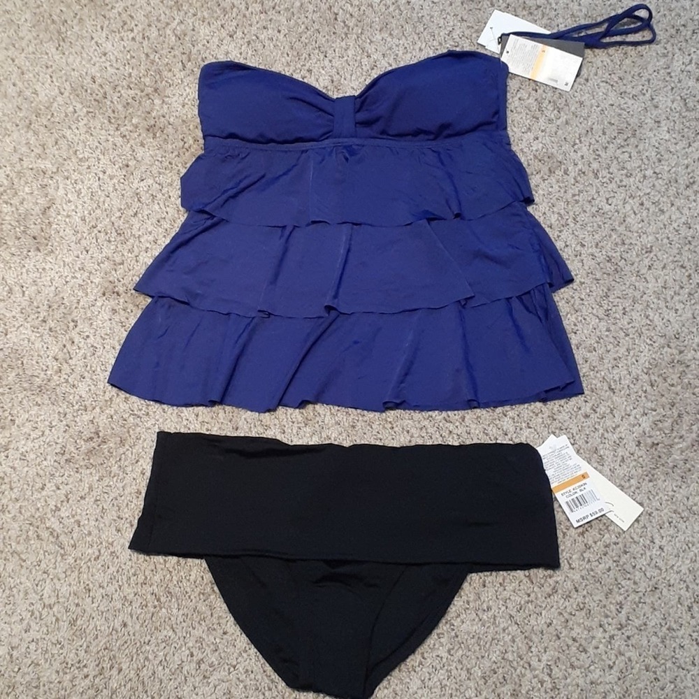 Nwt Kenneth Cole Sz Sm Two-Piece Swim, $121.00